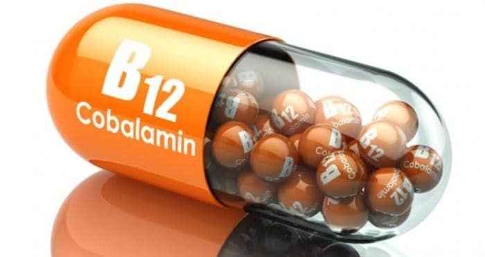 विटामिन B12 की कमी vitamin b12 ki kami ke lakshan upay ilaj in hindi